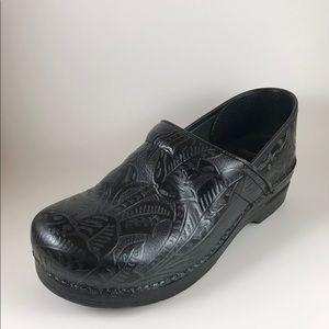 Dansko clog